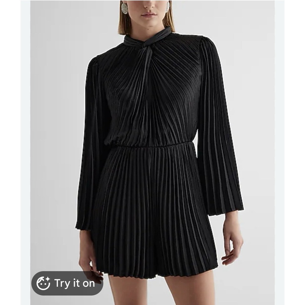 Express Black Pleated Satin Romper Women's Size Medium Bell Sleeves New